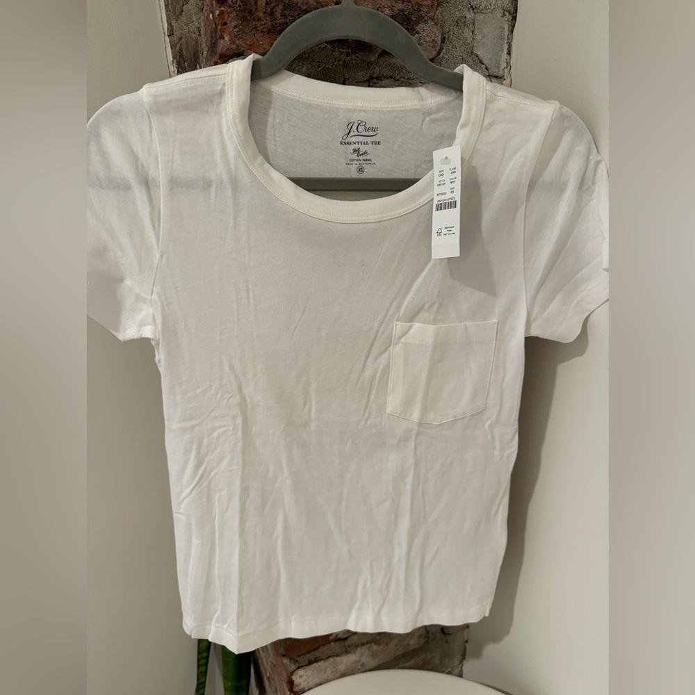 NWT J.Crew Essential White Pocket Tee